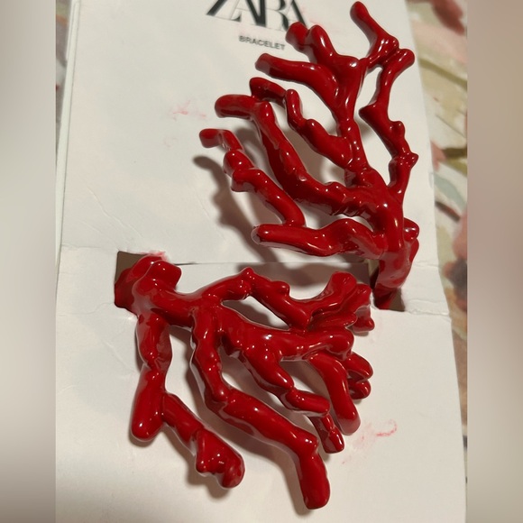 ZARA FAUX CORAL BRACELET - Picture 8 of 10